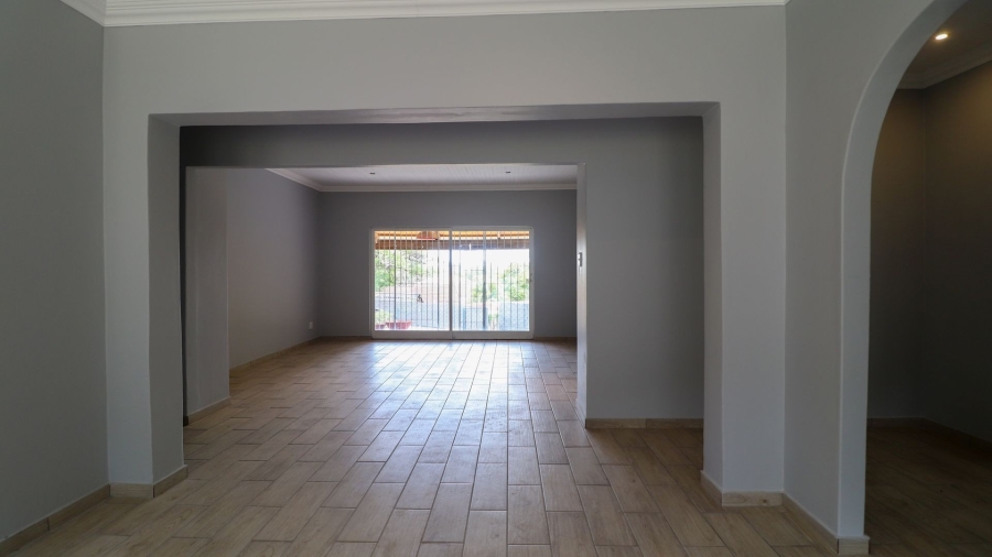 4 Bedroom Property for Sale in Protea Park North West